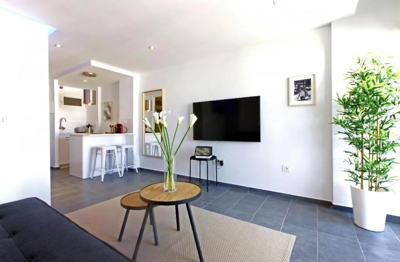 Precioso Apartamento Con Vistas Al Mar Y Piscinas Apartment Benalmadena